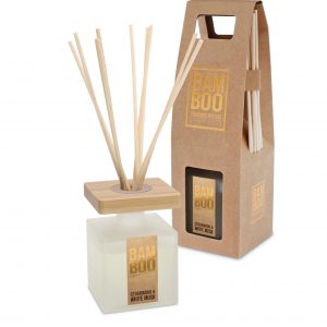 00276720501-Reed-Diffuser-Cedarwood-White-Musk-OPEN-2.jpg